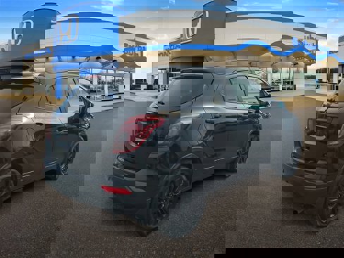 Used 2018 Buick Encore Essence image 8