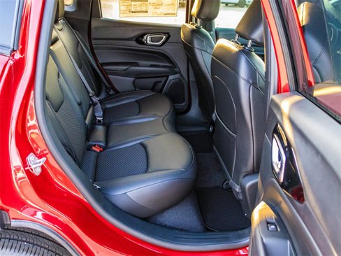 New 2025 Jeep Compass Latitude image 20