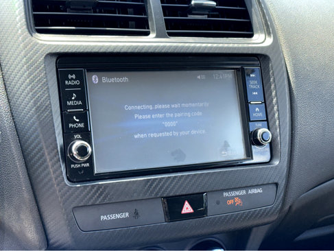Used 2018 Mitsubishi Outlander Sport ES image 4