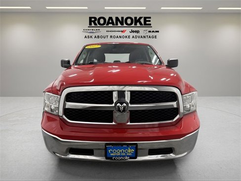 Used 2017 RAM 1500 Classic SLT image 9