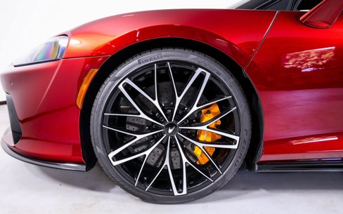 New 2025 McLaren GTS image 13