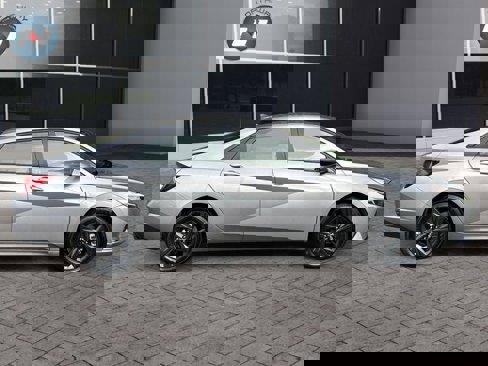 Used 2022 Hyundai Elantra SEL w/ Cargo Package image 6