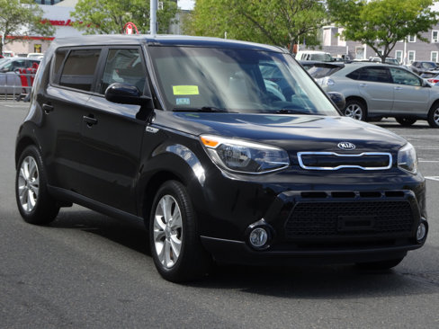 Used 2016 Kia Soul + image 3
