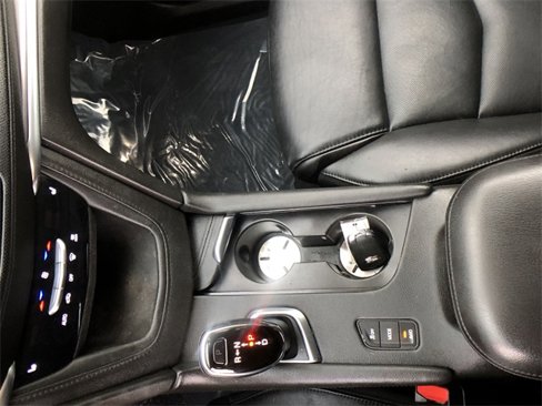 Used 2019 Cadillac XT5 Luxury image 21