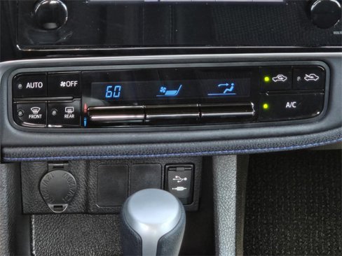 Used 2017 Toyota Corolla SE image 15