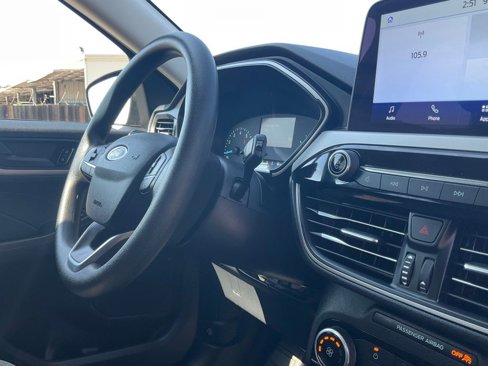 Certified 2022 Ford Escape SE w/ SE Sport Appearance Package image 57