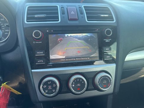 Used 2017 Subaru Crosstrek 2.0i Premium image 14