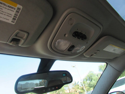 Used 2008 Saturn Aura XR w/ Premium Trim Package image 19