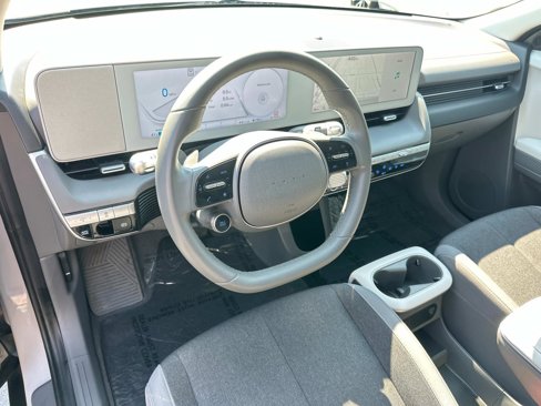 Used 2022 Hyundai Ioniq 5 SE w/ Cargo Package image 9