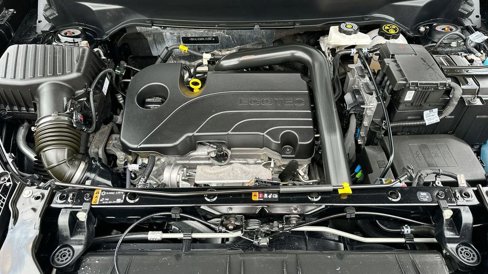 Certified 2024 GMC Terrain SLT image 29