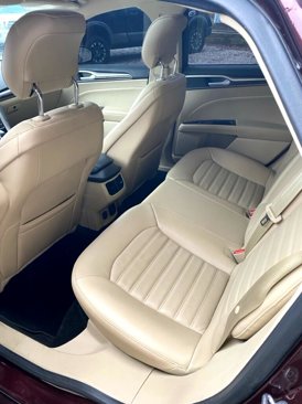 Used 2013 Ford Fusion SE image 10