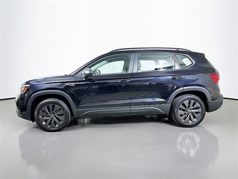 Used 2024 Volkswagen Taos S image 4