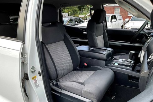 Used 2016 Toyota Tundra SR5 w/ SR5 Upgrade Package image 8