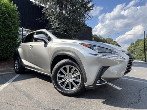 Used 2020 Lexus NX 300 FWD image 7