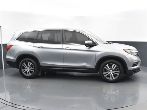 Used 2017 Honda Pilot EX-L image 2
