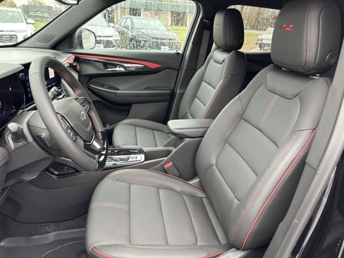 New 2025 Chevrolet TrailBlazer RS w/ Convenience Package image 11