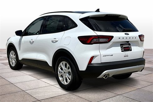 New 2025 Ford Escape Active image 3
