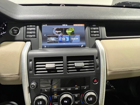 Used 2018 Land Rover Discovery Sport HSE image 33