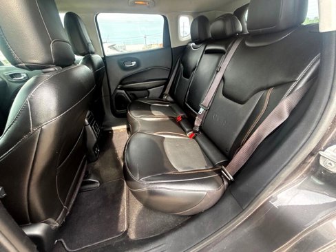 Used 2020 Jeep Compass Limited image 17