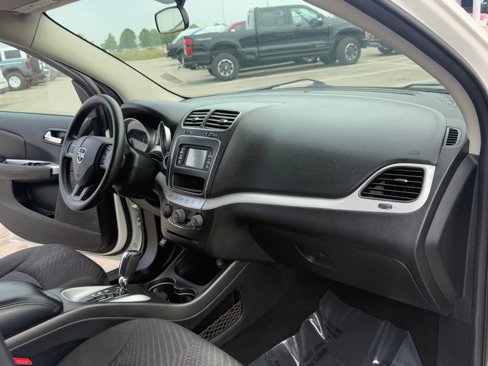 Used 2017 Dodge Journey SE image 15