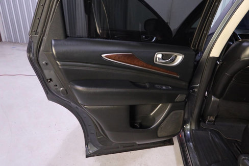 Used 2014 INFINITI QX60 FWD w/ Deluxe Touring Package image 33