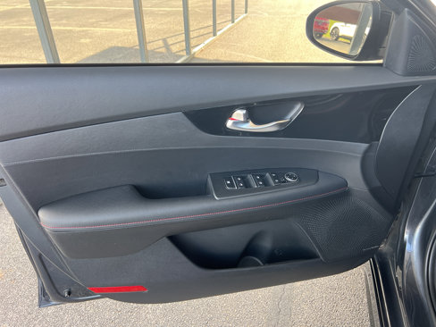 Used 2023 Kia Forte GT image 25