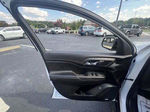 Used 2019 GMC Acadia SLT image 9