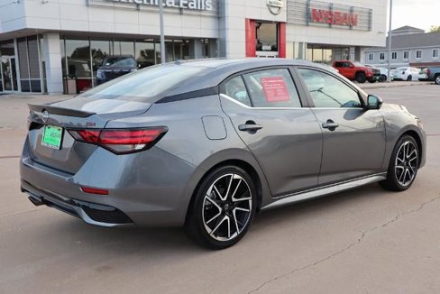 Certified 2024 Nissan Sentra SR w/ SR Premium Package image 6