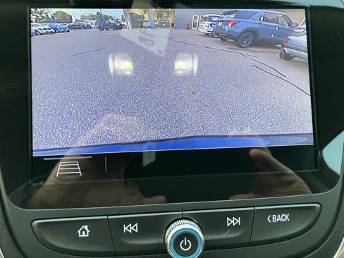 Used 2020 Chevrolet Equinox Premier image 12