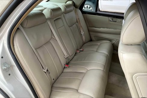 Used 2008 Cadillac DTS w/ Trunk Convenience Package image 17