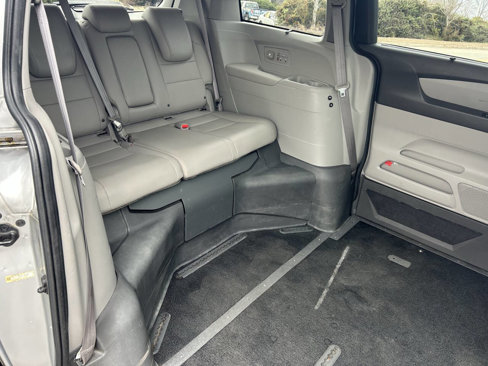Used 2014 Honda Odyssey Touring image 7
