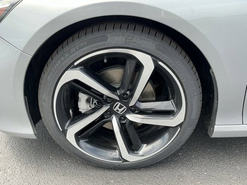 Used 2019 Honda Accord Sport image 7