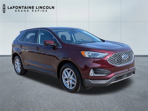 Used 2023 Ford Edge SEL w/ Convenience Package image 7