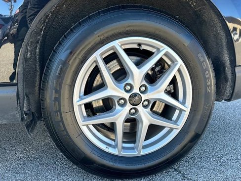 Used 2023 Ford Edge SEL image 32