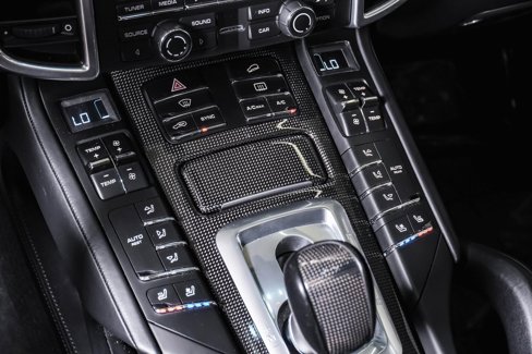 Used 2016 Porsche Cayenne Turbo S image 24