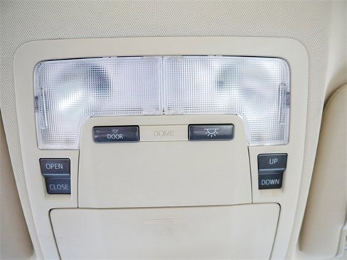 Used 2016 Toyota Avalon XLE Plus image 23