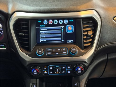 Used 2019 GMC Acadia SLT image 32