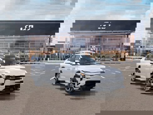New 2025 Kia K4 LXS image 8