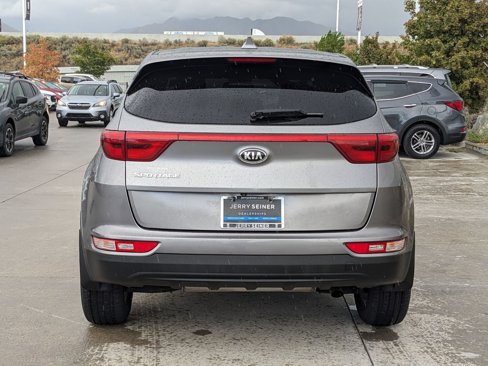 Used 2017 Kia Sportage LX image 5