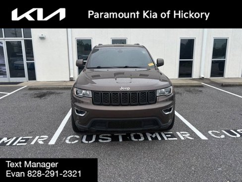 Used 2017 Jeep Grand Cherokee Laredo w/ Quick Order Package 23E image 5