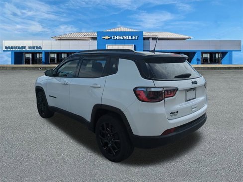 Used 2022 Jeep Compass Altitude w/ Convenience Group image 6