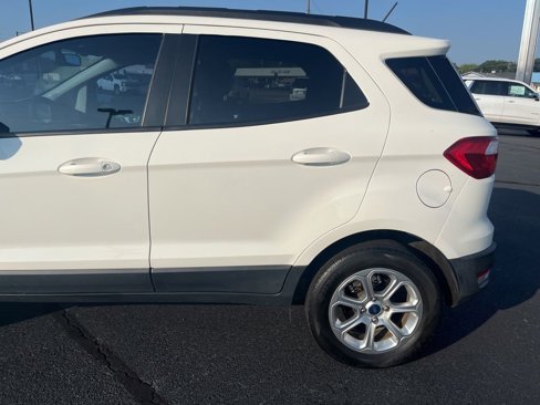 Used 2018 Ford EcoSport SE w/ SE Convenience Package image 4