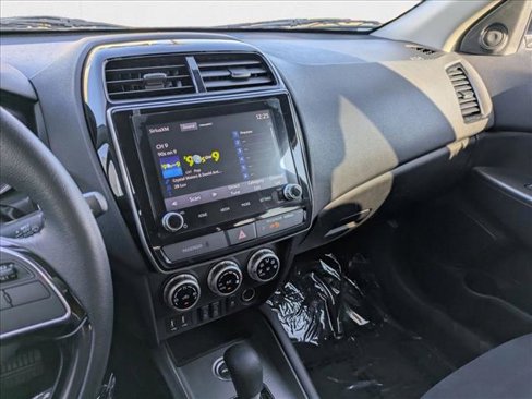 Used 2022 Mitsubishi Outlander Sport SE image 14