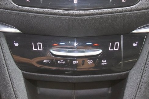Used 2020 Cadillac XT5 Premium Luxury w/ LPO, Floor Liner Package image 25
