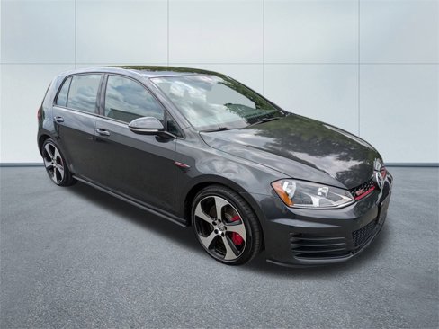 Used 2017 Volkswagen GTI SE image 1