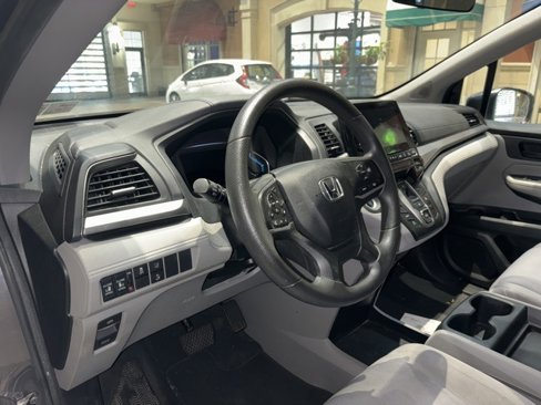 Used 2019 Honda Odyssey EX image 11