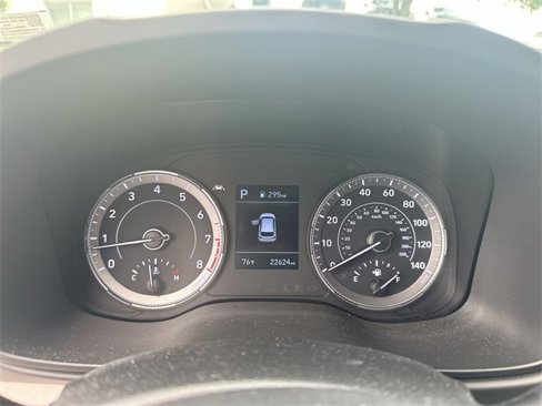 Certified 2022 Hyundai Venue SEL w/ Cargo Package image 38