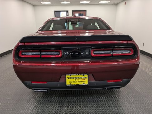 Used 2023 Dodge Challenger R/T image 5