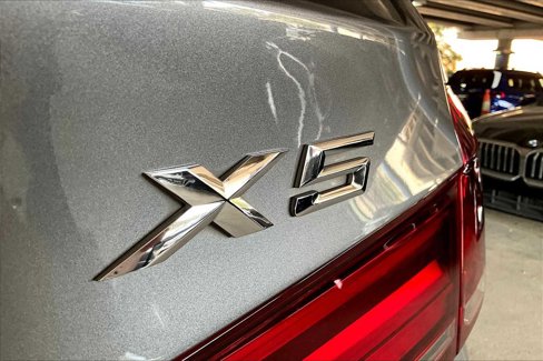 Used 2018 BMW X5 sDrive35i image 9