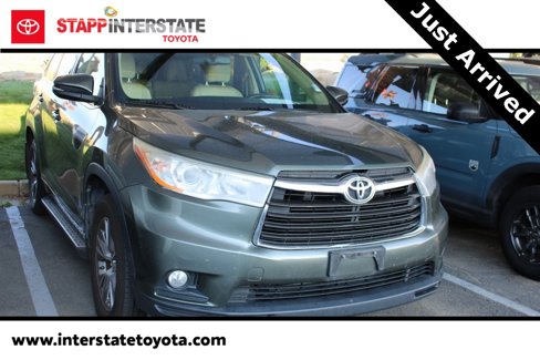 Used 2014 Toyota Highlander XLE image 1
